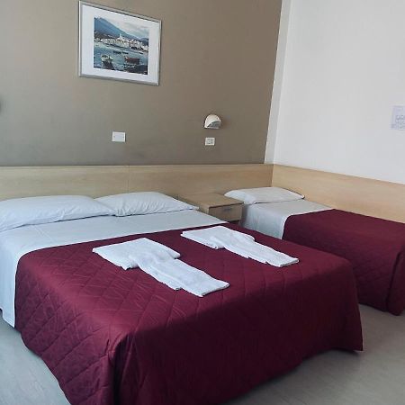 Hotel New Primula Rimini Extérieur photo